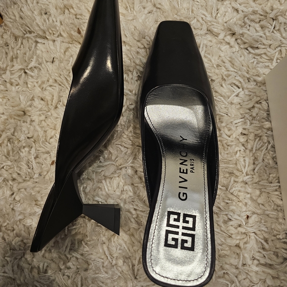 Givenchy Black Women's Shoes *Final Sale* - Picture 1 of 5